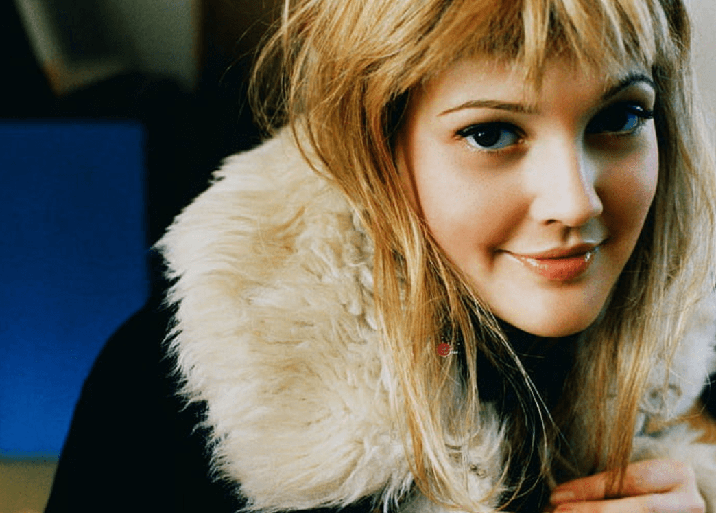 Wallpaper:8rs2q5-Xo18= Drew Barrymore